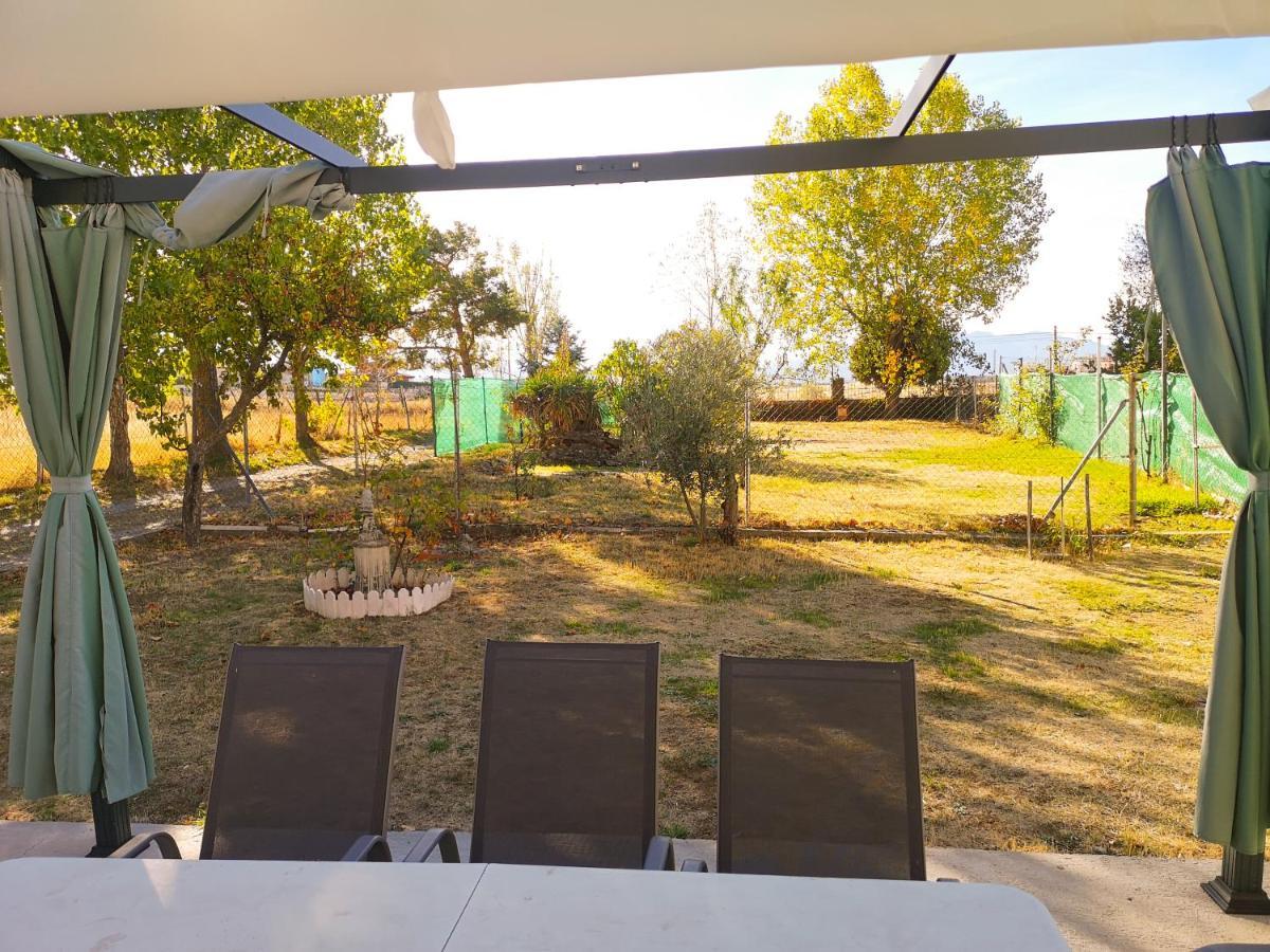 Agradable Casa Con Jardin: Casasola Villa San Cristobal de Segovia Exterior photo